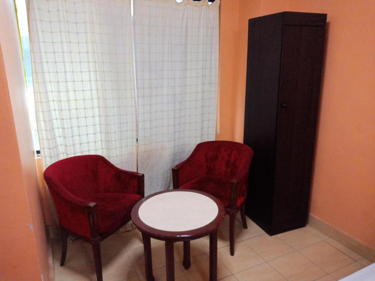 Hotel Times Inn Batu Caves Kepong Bagian luar foto